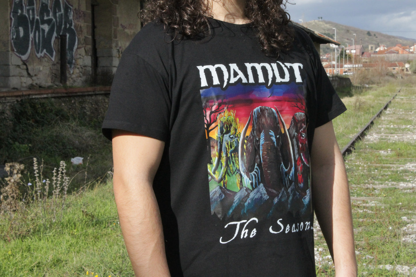 'THE SEASONS' T-Shirt